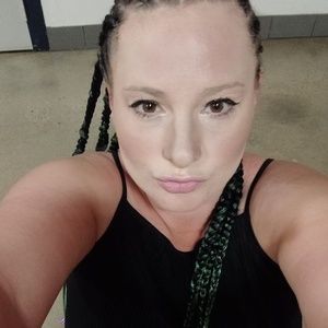 Meet your Posher, Summer